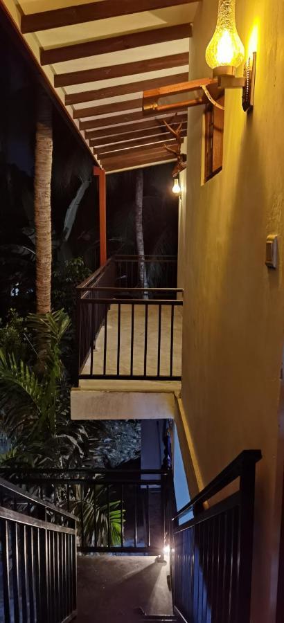 Hotel Turtle Lamp Unawatuna Exteriér fotografie